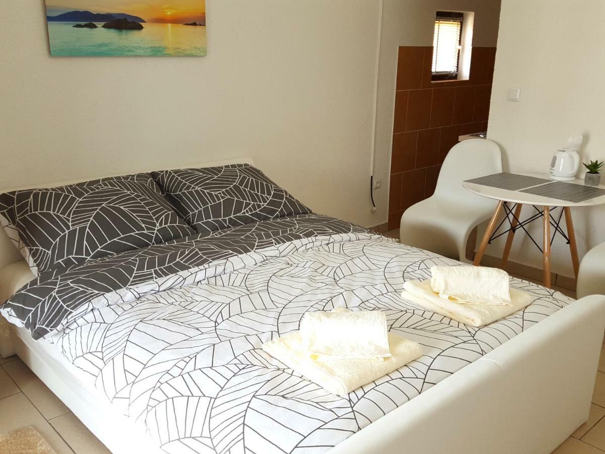 Apartments Merion Starigrad Paklenica Exteriér fotografie